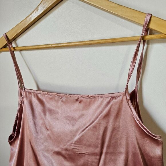 EUC NASTY GAL COLLECTION PINK SILKY FEEL COWL NECK TANK TOP SIZE 8 - Picture 4 of 12